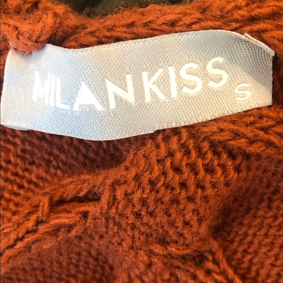 Elegant Rust Knit Cardigan - Picture 5 of 6